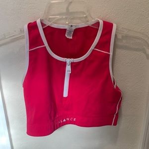 Balance Athetica Isotope Bra in Rubidium Size Small